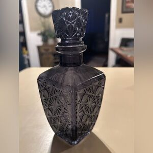 Vintage Pier 1 imports Glass Whiskey Decanter W/Glass Airtight Stopper